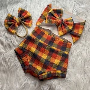 Fall Plaid bummy and bow set, 3-6 month Bummy and bow set for baby girls